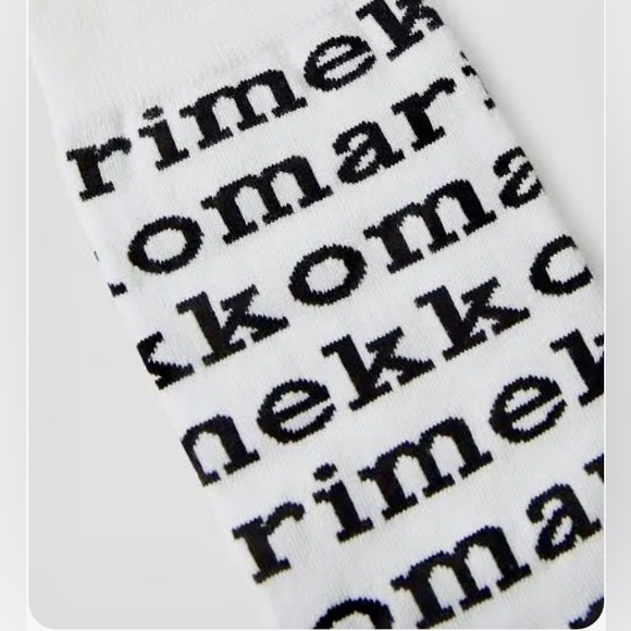 Marimekko Kasvaa Logo Ankle Socks, White Socks & Black Lettering, Sz: 34-36 - Picture 2 of 9